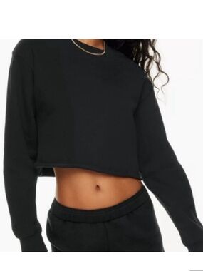 Aritzia Wilfred Free Black Cropped Crewneck Sweatshirt Fleece Boxy Size M